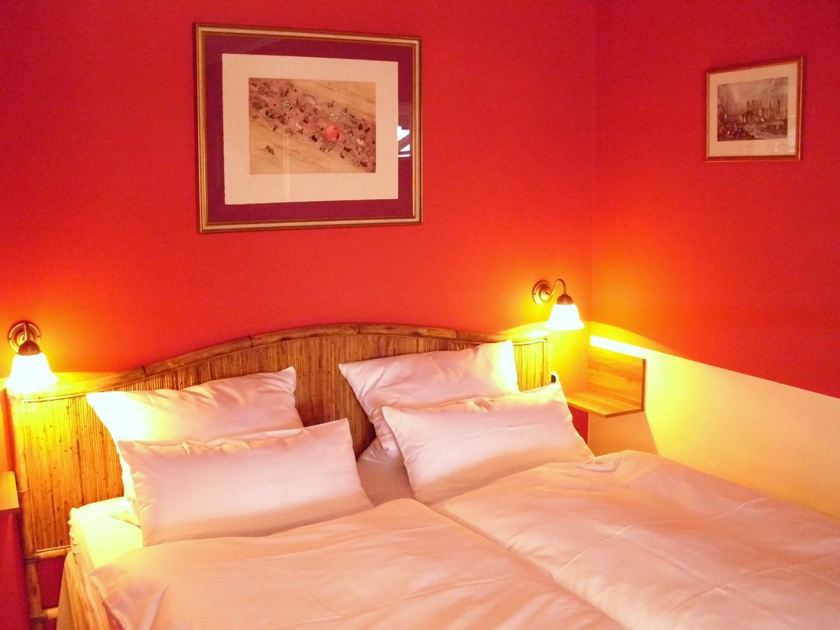 Landhotel Gut Greifhof Heiligenborn Dış mekan fotoğraf